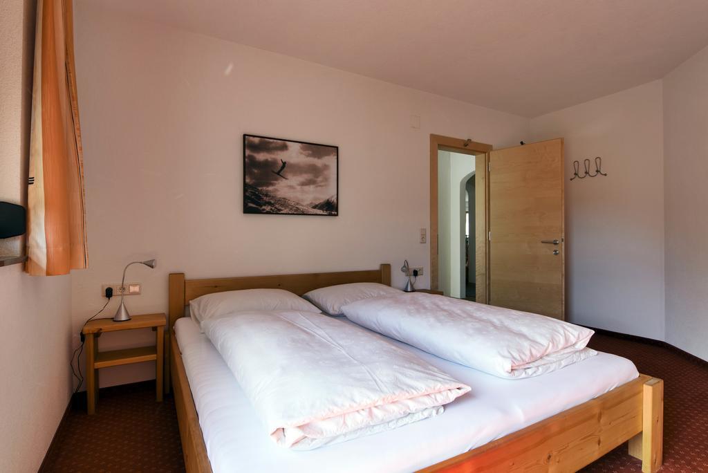 Appartement Strolz Schnann Room photo