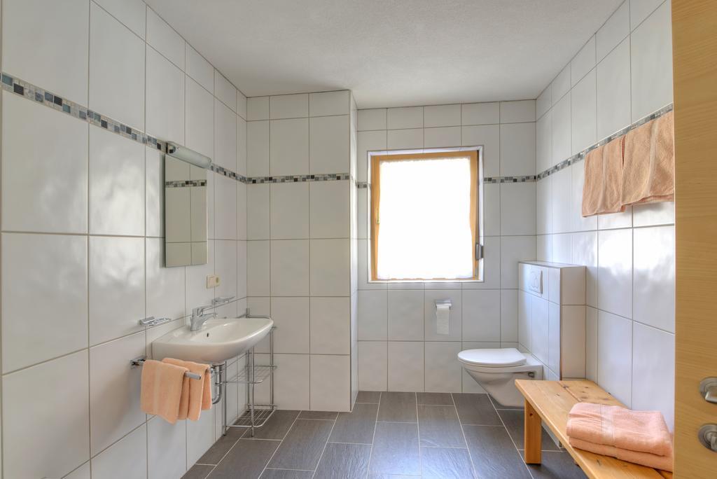 Appartement Strolz Schnann Room photo