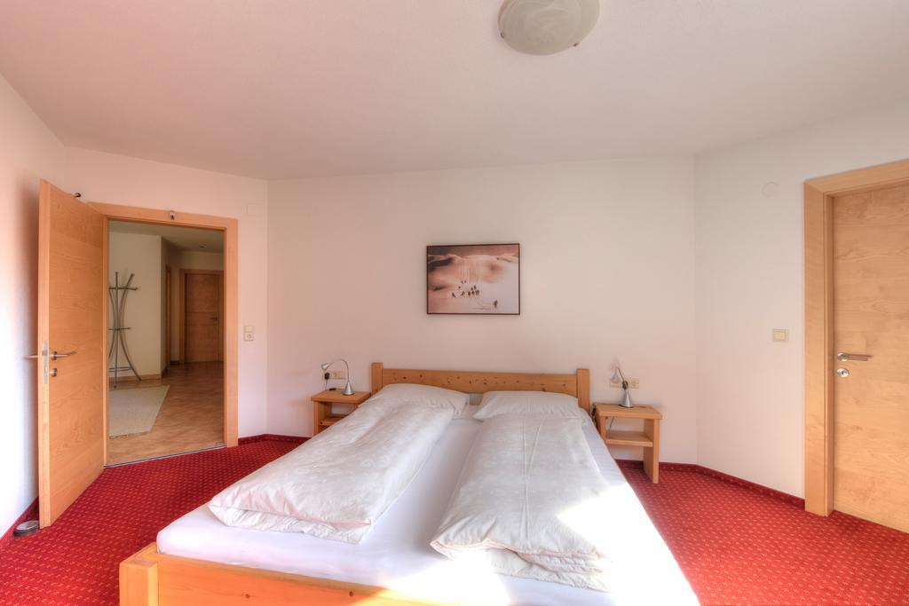 Appartement Strolz Schnann Room photo